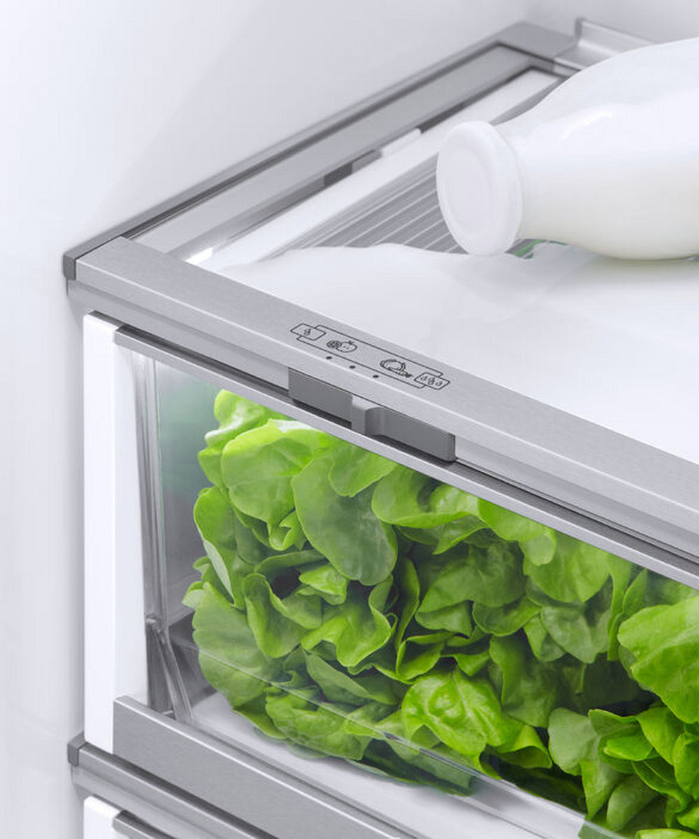 Fisher and Paykel RS90AU3 Series 7 Integrated Frost Free American Fridge Freezer