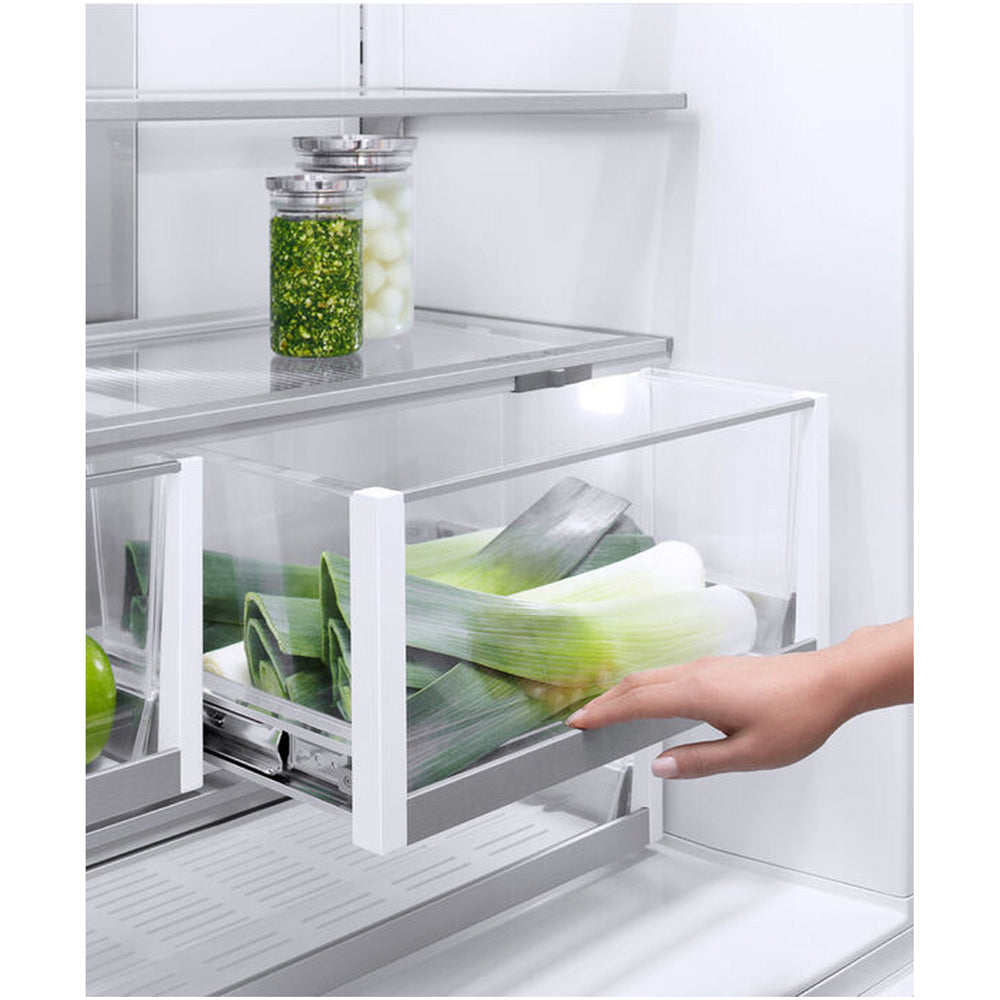 Fisher and Paykel Series 7 RS90A3 Frost Free Integrated American Fridge Freezer