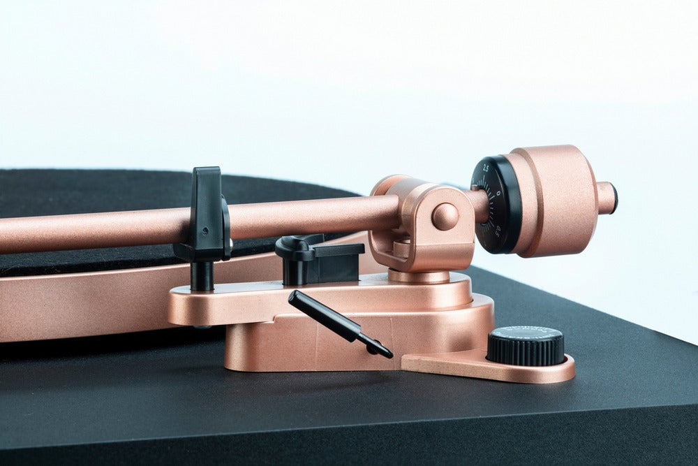 Mitchell Acoustics uStream TT1 Manual Belt-Drive Turntable with Bluetooth & Built-in Phono Pre-amp