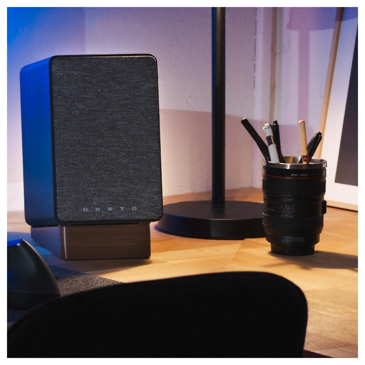 Onkyo Creator Series GX-30ARC Active Bookshelf Speakers Pair - Black