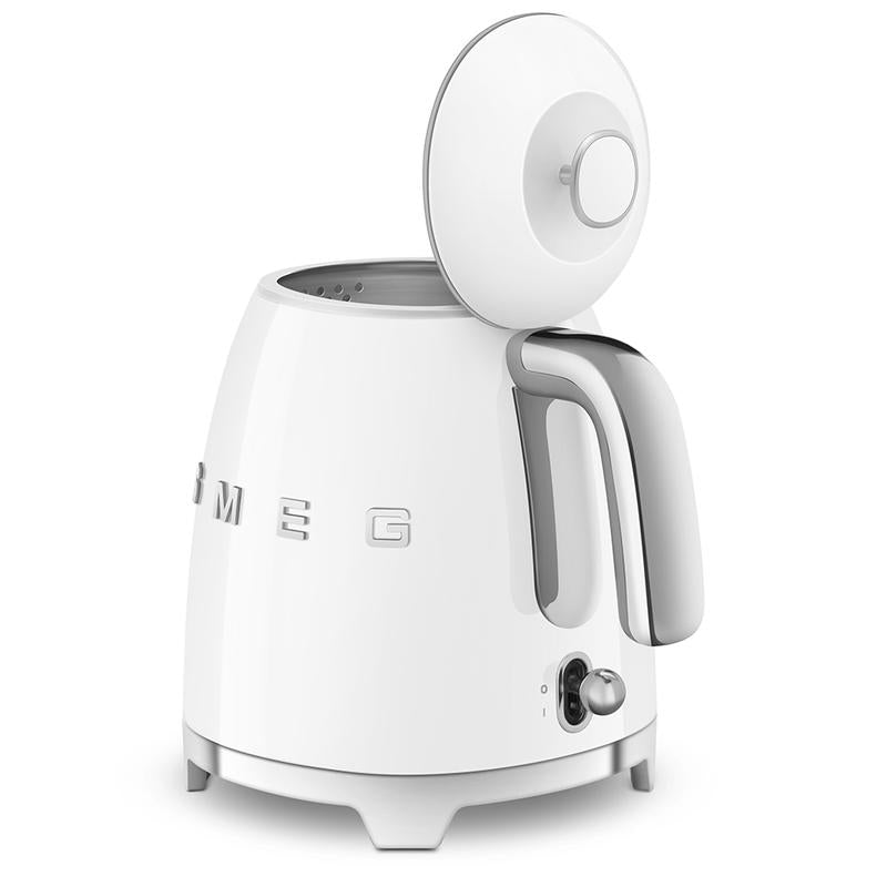 SMEG KLF05WHUK 50s Retro Style Mini Kettle White