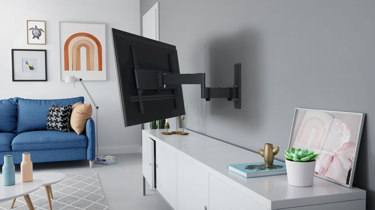 Vogels Quick TVM 1645 Full-Motion TV Wall Mount for TVs from 40 to 77 inches