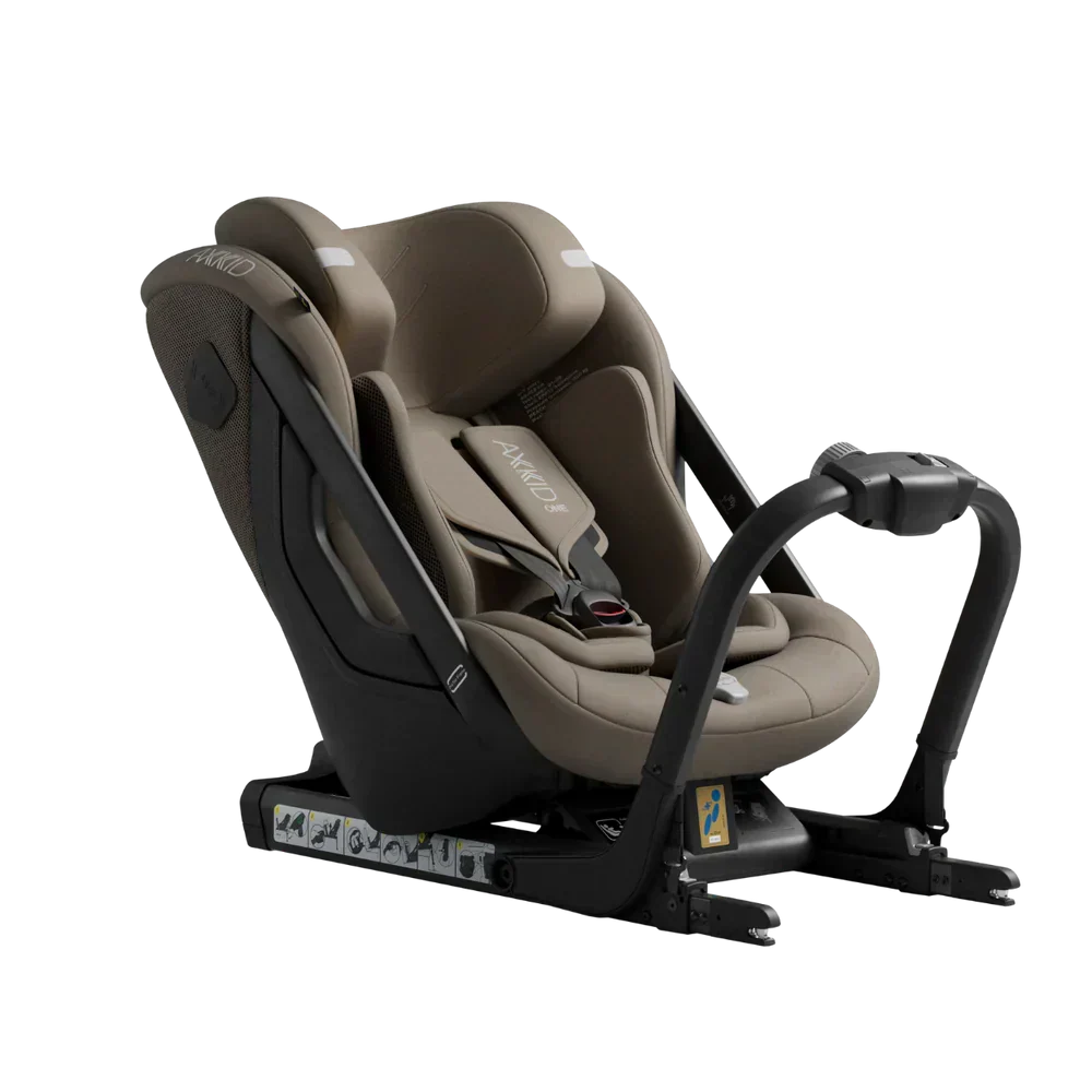 Axkid ONE 3 Car Seat