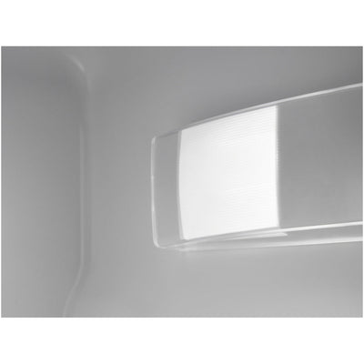 AEG Series 7000 NSC7N18ZES GreenZone 70/30 Built In Frost Free Fridge Freezer