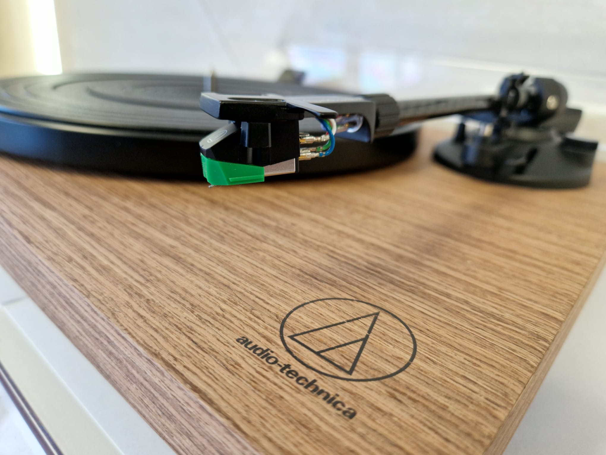 Audio Technica ATLPW40 Turntable Manual Belt Drive Wood Base Walnut Ex-Display Clearance