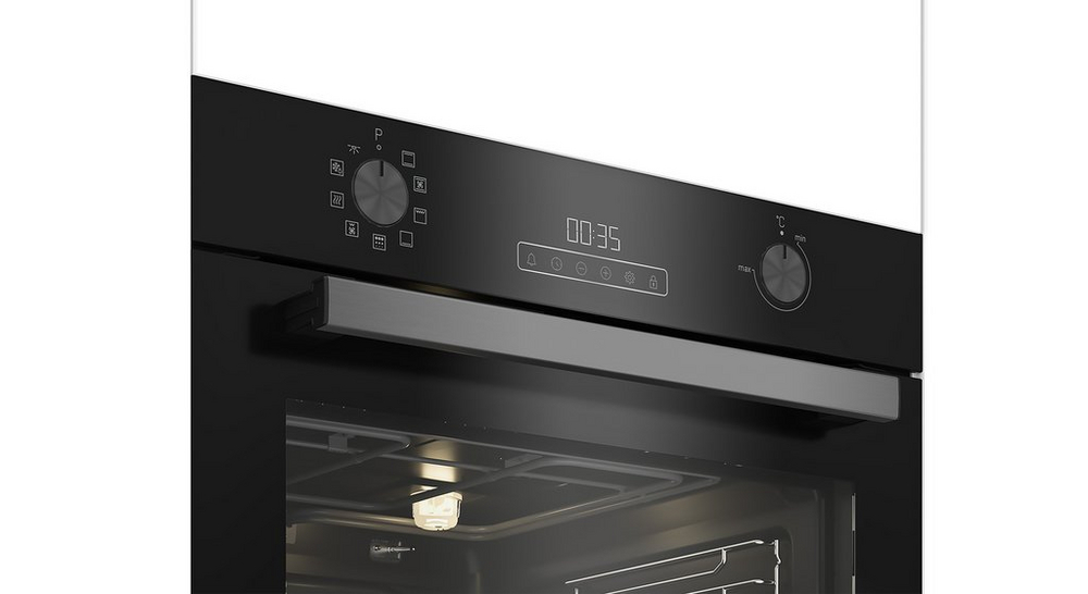 Blomberg ROEN8232BP 60Cm Built In Electric Single Oven Black Clearance