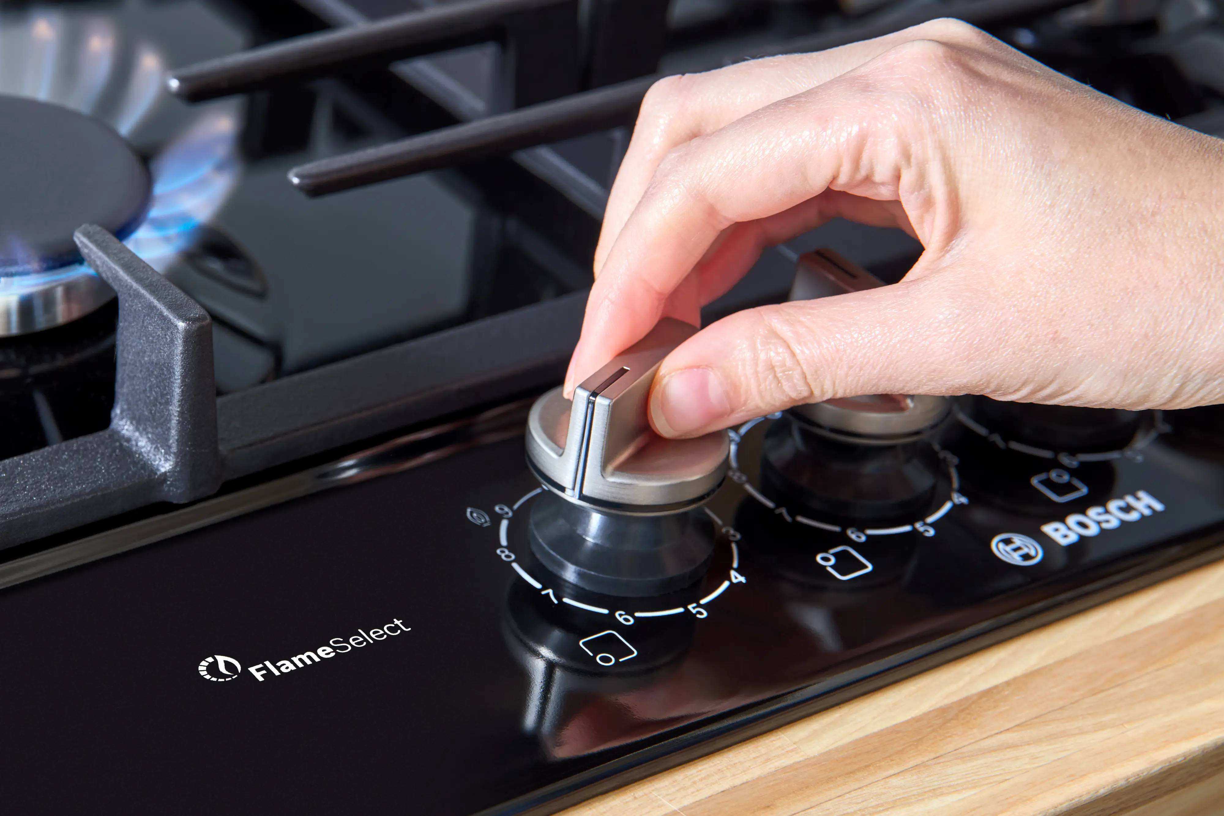 Bosch Series 6 PCP6A6I90 60cm Gas Hob Black