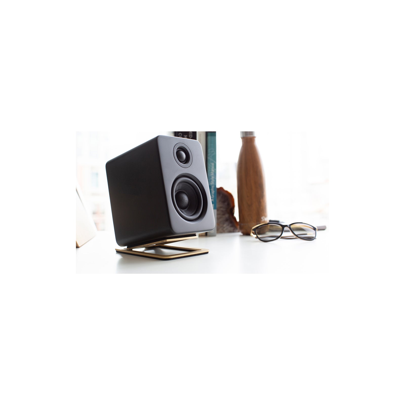 Kanto YU2 Powered Desktop Speakers Matte Black