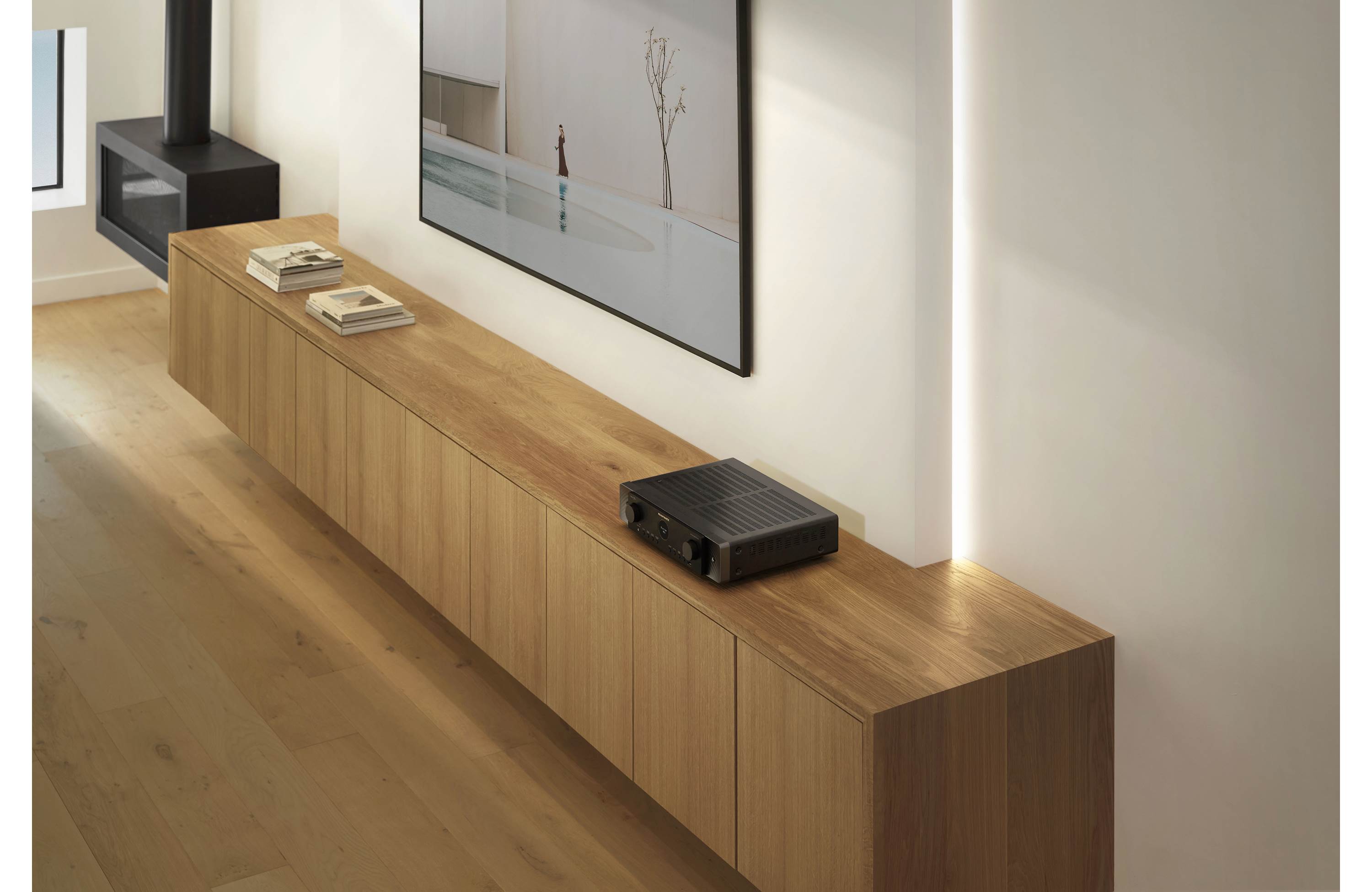 Marantz Cinema 70S Slimline 7.2 Channel Av Receiver HEOS Built-in 8K Dolby Atmos Black