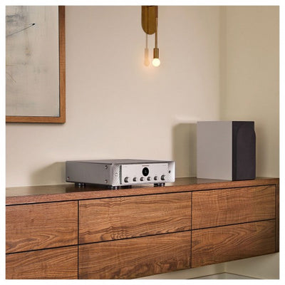Marantz Model 50 Integrated Stereo Amplifier Silver Gold