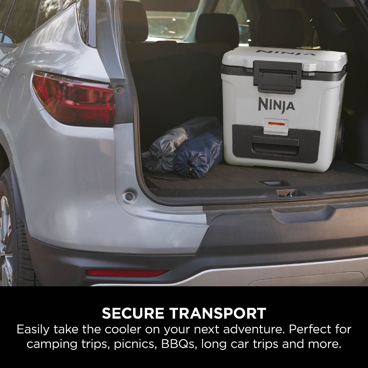 Ninja FB230UKWH FrostVault 30QT 28L Wheeled Cooler with Dry Zone Cloud White