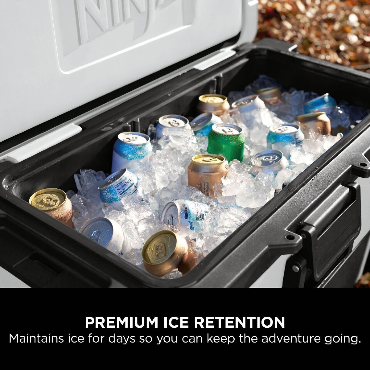 Ninja FB265EUUKWH FrostVault 65QT 61L Wheeled Cooler with Dry Zone Cloud White