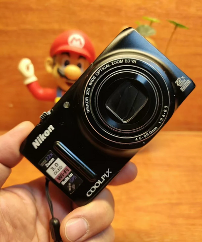 Authentic Old-School Digital Camera –nikon coolpix Limited Availability!