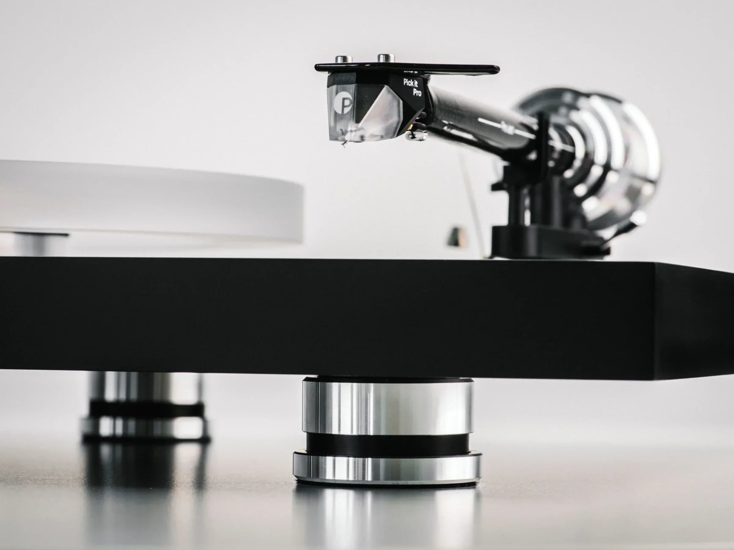 Pro-Ject Debut Reference 10 Flagship Premium Turntable - Satin Black