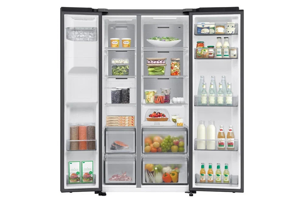 Samsung RS70F64KEFEU Series 6 Bespoke AI 91cm Side by Side American Style Fridge Freezer in Black