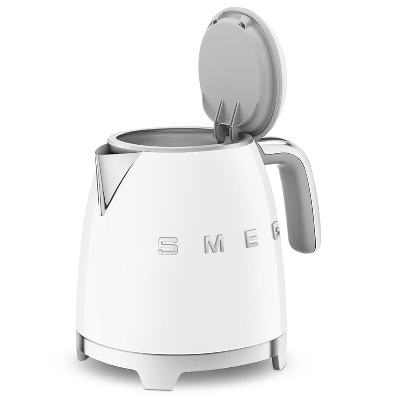 SMEG KLF05WHUK 50s Retro Style Mini Kettle White