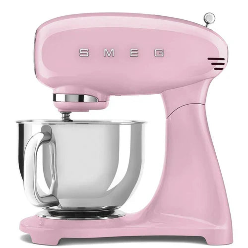 SMEG SMF03PKUK 50s Style Stand Mixer Pink