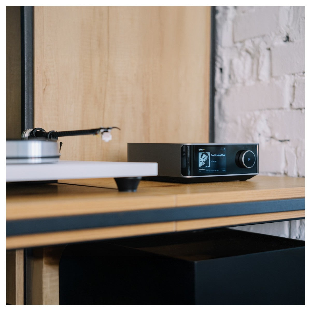 WiiM AMP ULTRA 100W High-Performance Streaming Amplifier Silver